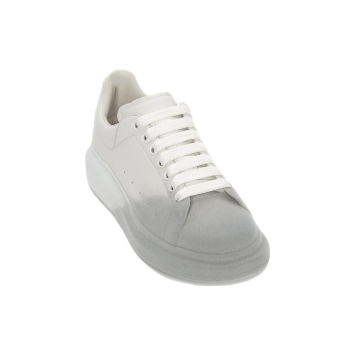 Alexander McQueen Oversized Sneaker Sprayed Ombre - White Melange - мужская сетка размеров Alexander McQueen Oversized Sneaker Sprayed Ombre - White Melange - мужская сетка размеров