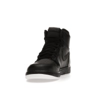 Подростковые Jordan 1 Retro High Black Perforated (GS)