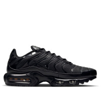Nike Air Max Plus Triple Black