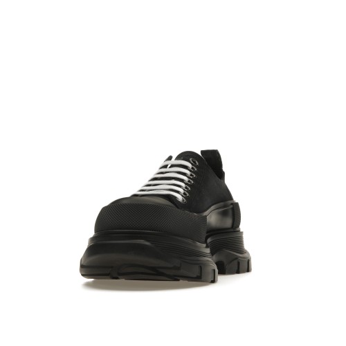 Кроссы Alexander McQueen Tread Slick Low Lace Up Triple Black - мужская сетка размеров