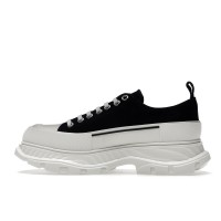 Кроссовки Alexander McQueen Tread Slick Low Lace Up Black White