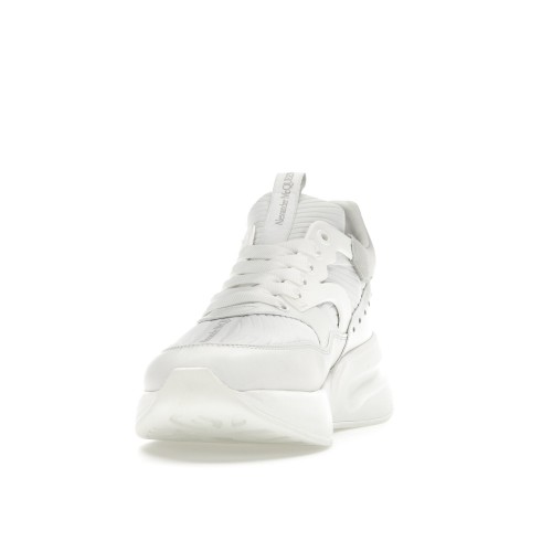 Кроссы Alexander McQueen Oversized Runner White Silver - мужская сетка размеров