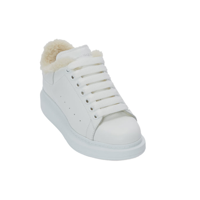 Alexander McQueen Oversized White Shearling (W) - женская сетка размеров Alexander McQueen Oversized White Shearling (W) - женская сетка размеров
