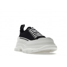 Женские Alexander McQueen Tread Slick Low Lace Up Black White (W)