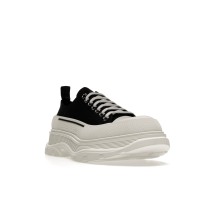 Кроссовки Alexander McQueen Tread Slick Low Lace Up Black White FW21