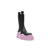 Женские Bottega Veneta Tire Chelsea Boot Black Gloss (W)