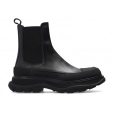 Женские Alexander McQueen Chelsea Tread Ankle Boot Black (W)