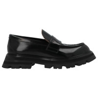Женские Alexander McQueen Wander Loafer Black (W)