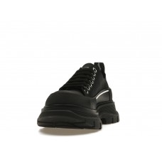 Женские кроссовки Alexander McQueen Tread Slick Low Lace Up Canvas Graffiti Black White Black (W)