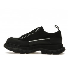 Женские кроссовки Alexander McQueen Tread Slick Low Lace Up Canvas Graffiti Black White Black (W)