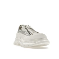 Женские Alexander McQueen Tread Slick Low Lace Up Graffiti White Silver (W)