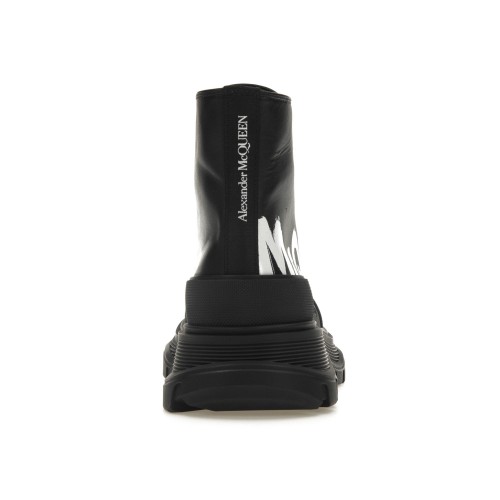 Кроссы Alexander McQueen Tread Slick Boot Polyfaille Graffiti Black White (W) - женская сетка размеров