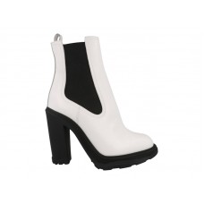 Женские Alexander McQueen Leather Heeled Chelsea Boot Ivory Black (W)