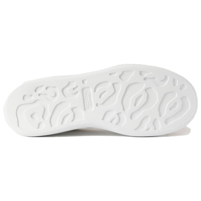 Alexander McQueen Oversized Sneaker Studded - White Silver - мужская сетка размеров Alexander McQueen Oversized Sneaker Studded - White Silver - мужская сетка размеров