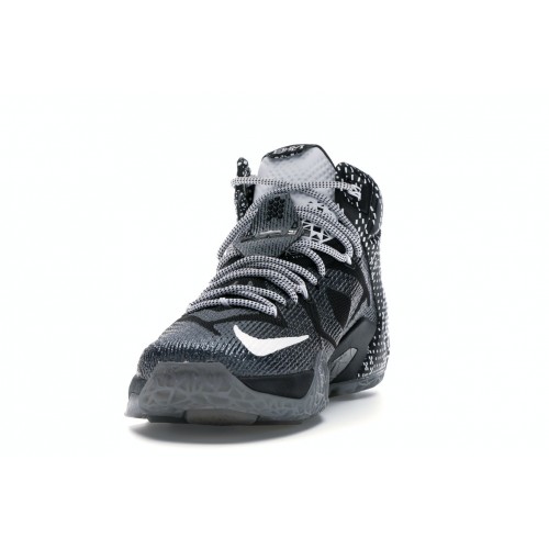 Кроссы Nike LeBron 12 BHM (2015) - мужская сетка размеров
