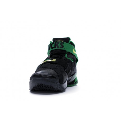 Кроссы Nike LeBron Zoom Soldier 9 Oregon - мужская сетка размеров
