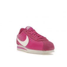 Женские кроссовки Nike Classic Cortez Nylon Active Fuchsia Summit White (W)