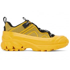 Burberry Arthur Yellow Black