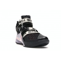 Кроссовки Nike LeBron Solider 9 Quai 54