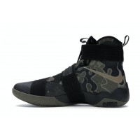Кроссовки Nike LeBron Zoom Soldier 10 SFG Camo