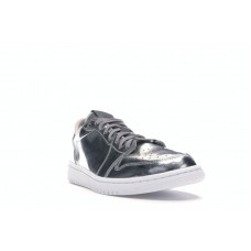 Jordan 1 Retro Low Pinnacle Metallic Silver