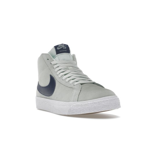 Мужские кроссовки Nike SB Blazer Mid Barely Green