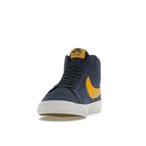 Мужские кроссовки Nike SB Zoom Blazer Mid Michigan