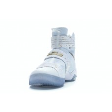 Кроссовки Nike LeBron Zoom Soldier 10 Gold Medal