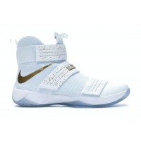 Кроссовки Nike LeBron Zoom Soldier 10 Gold Medal