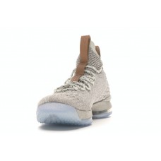 Кроссовки Nike LeBron 15 Ghost