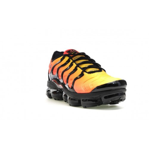 Кроссы Nike Air VaporMax Plus Black Orange Crimson - мужская сетка размеров