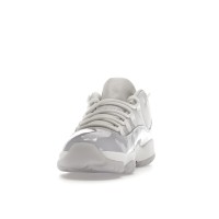 Женские кроссовки Jordan 11 Retro Low Pure Violet (W)