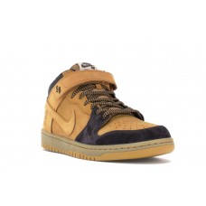 Кроссовки Nike SB Dunk Mid Lewis Marnell