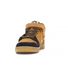 Кроссовки Nike SB Dunk Mid Lewis Marnell