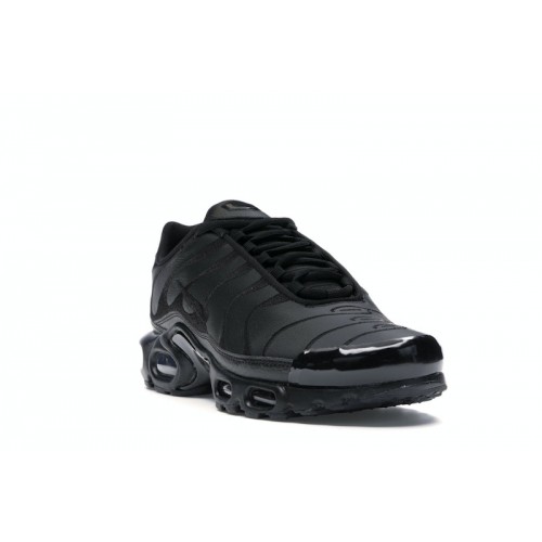 Кроссы Nike Air Max Plus Triple Black Leather - мужская сетка размеров