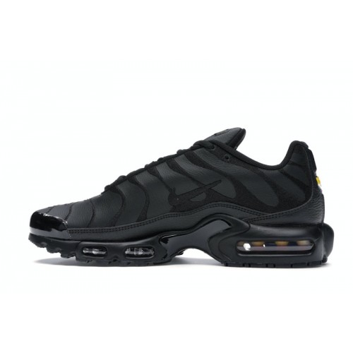 Кроссы Nike Air Max Plus Triple Black Leather - мужская сетка размеров