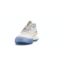 Nike Mamba Focus Metallic Gold