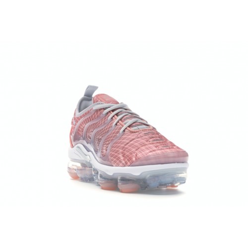 Кроссы Nike Air VaporMax Plus Bleached Coral Pure Platinum (W) - женская сетка размеров