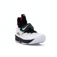 Кроссовки Nike LeBron 15 Diamond Turf