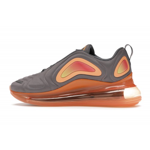Кроссы Nike Air Max 720 Black Fuel Orange (GS) - подростковая сетка размеров