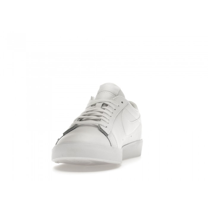 Nike blazer low le white online