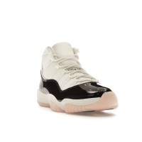 Женские Jordan 11 Retro Neapolitan (W)