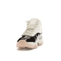 Женские Jordan 11 Retro Neapolitan (W)