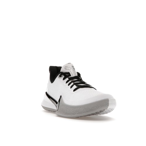 Кроссы Nike Mamba Focus TB White Wolf Grey Black - мужская сетка размеров