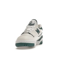 Женские кроссовки New Balance 550 Reflection New Spruce (W)