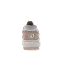 Женские New Balance 550 Pink Sand Sea Salt (W)