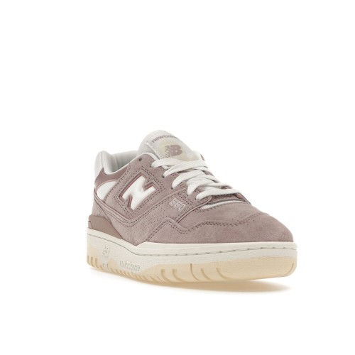 Кроссы New Balance 550 Lilac Chalk Suede (W) - женская сетка размеров