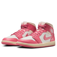 Женские Jordan 1 Mid Guava Ice (W)