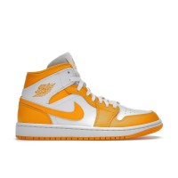 Женские кроссовки Jordan 1 Mid White University Gold (W)