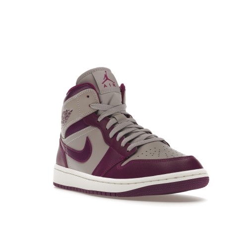 Кроссы Jordan 1 Mid Magenta (2022) (W) - женская сетка размеров